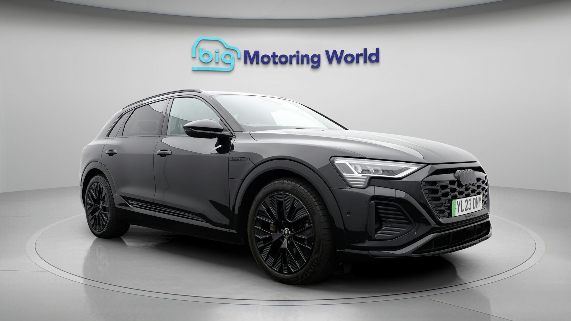 Audi Q8 E-tron listing photo