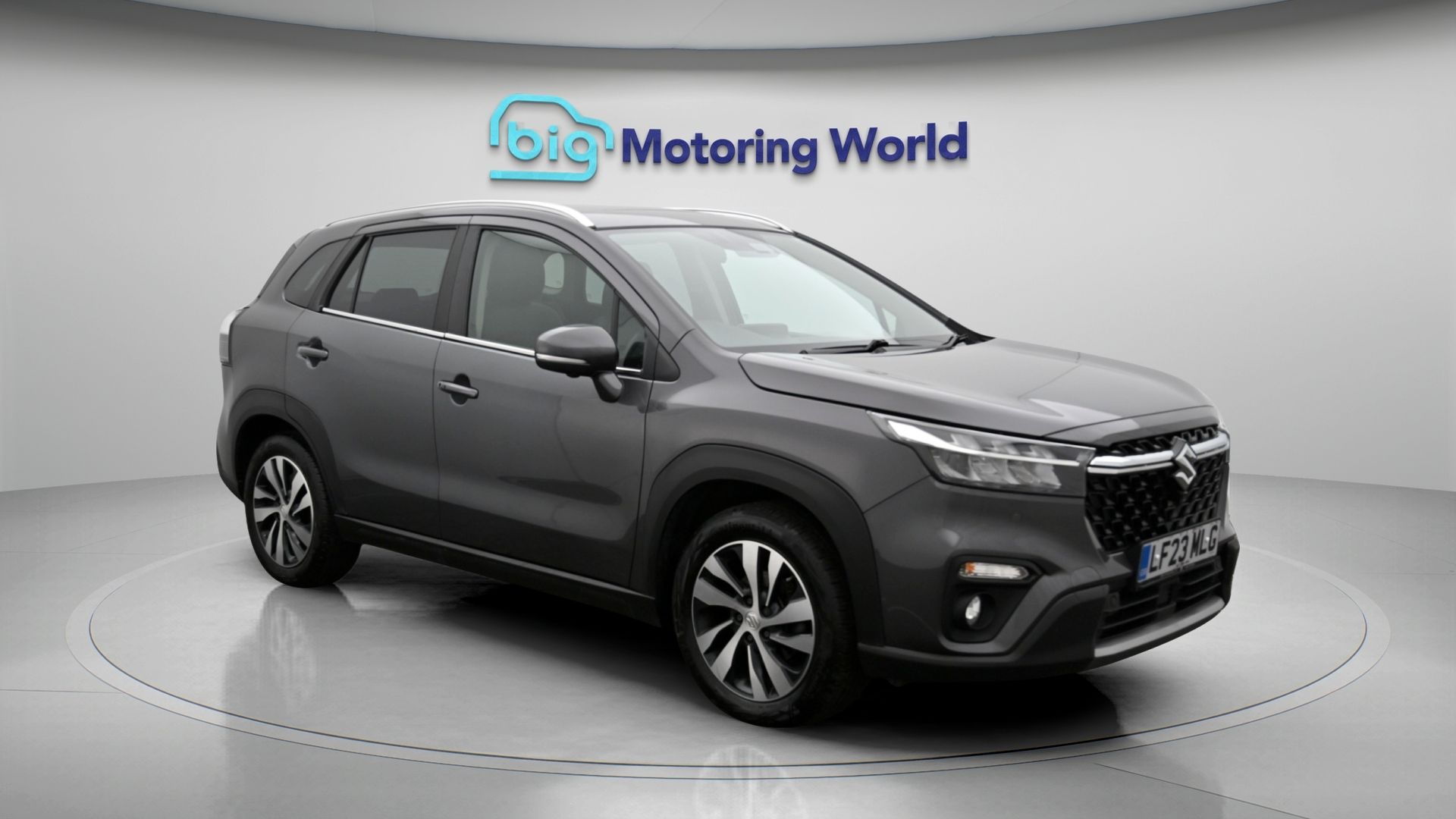 Suzuki S-cross listing photo