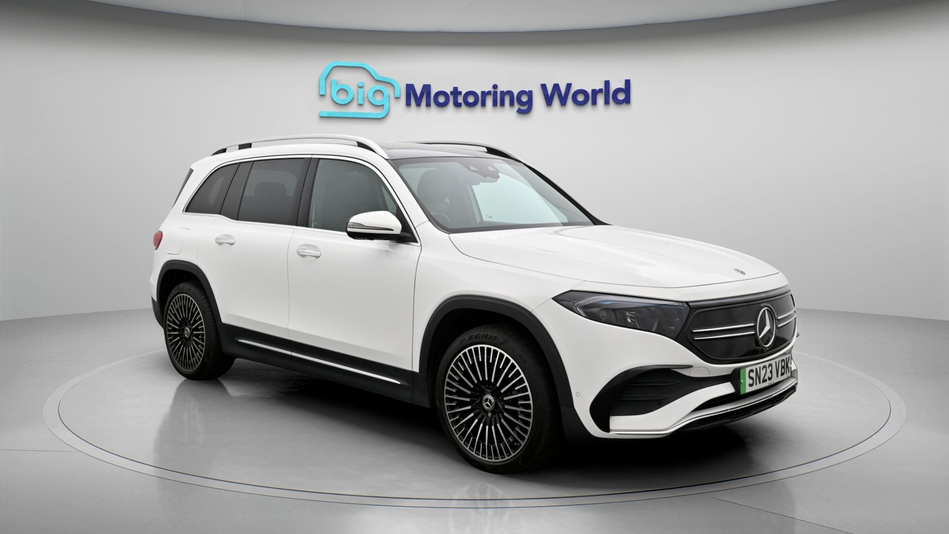 Mercedes-Benz EQB listing photo