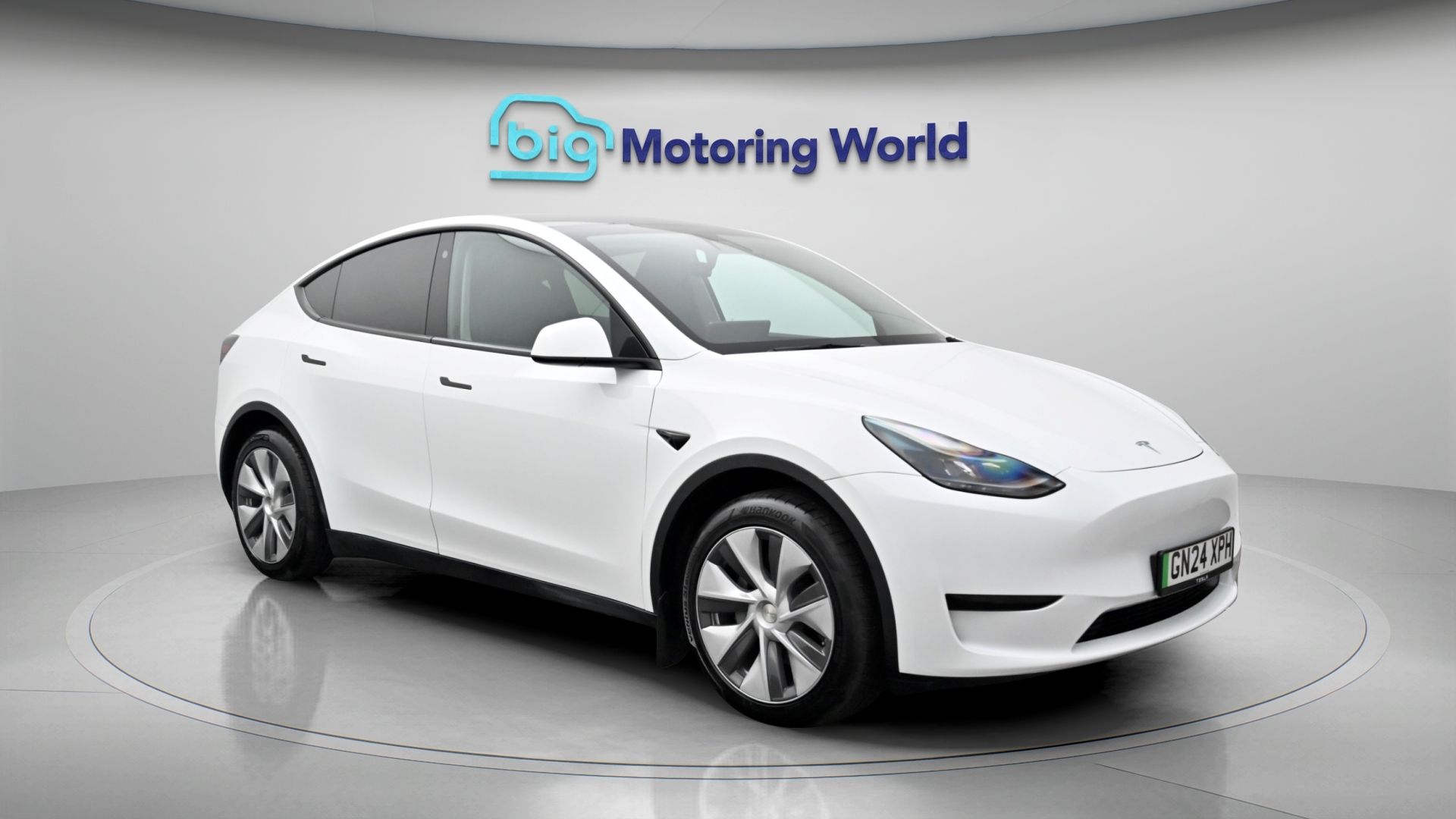 Tesla Model Y listing photo
