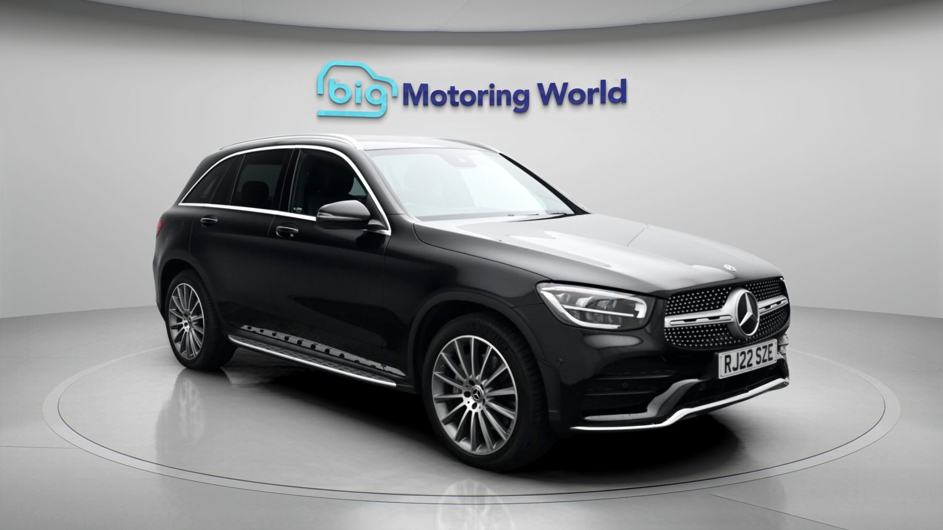 Mercedes-Benz GLC listing photo