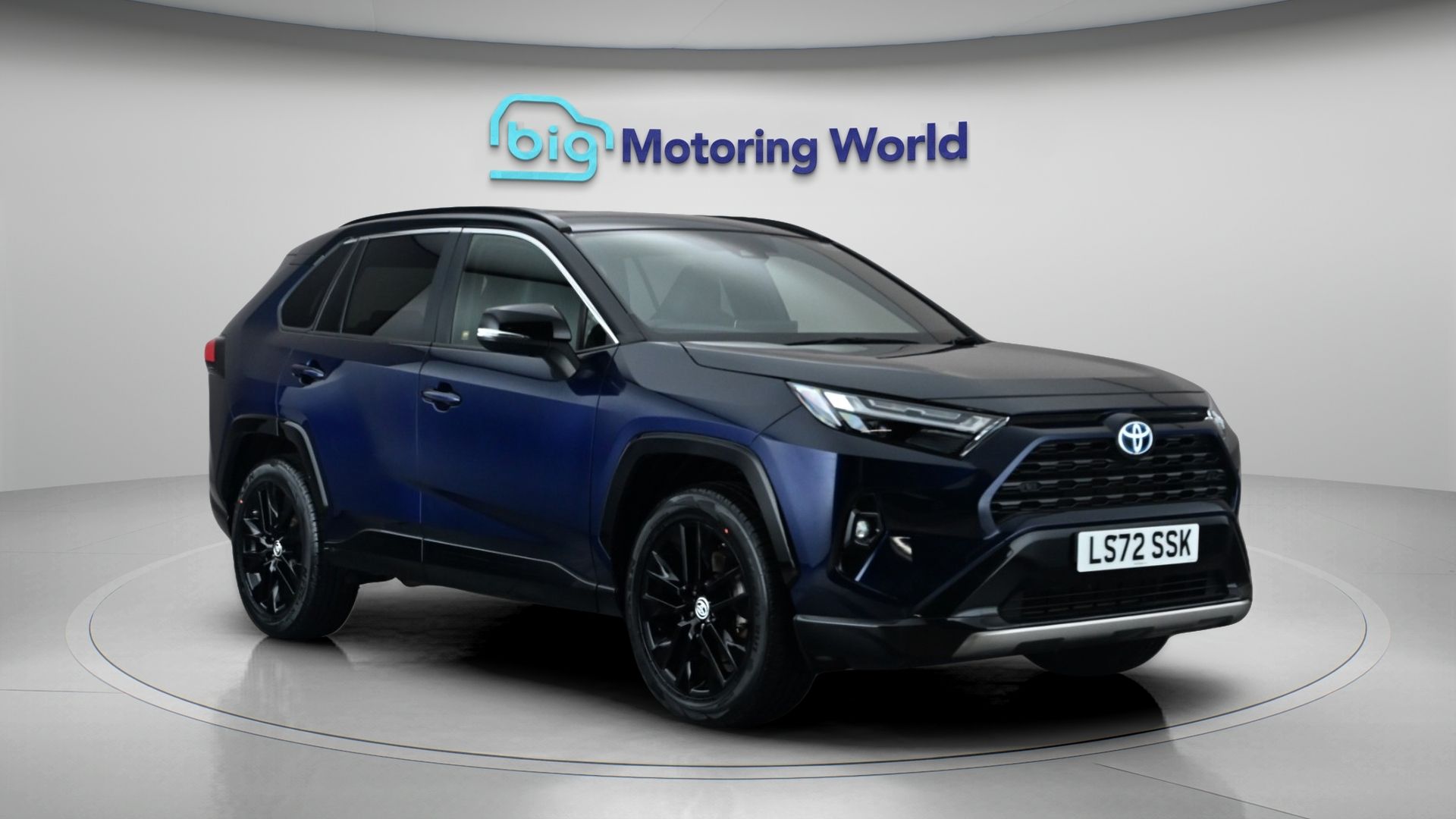 Toyota RAV4 listing photo