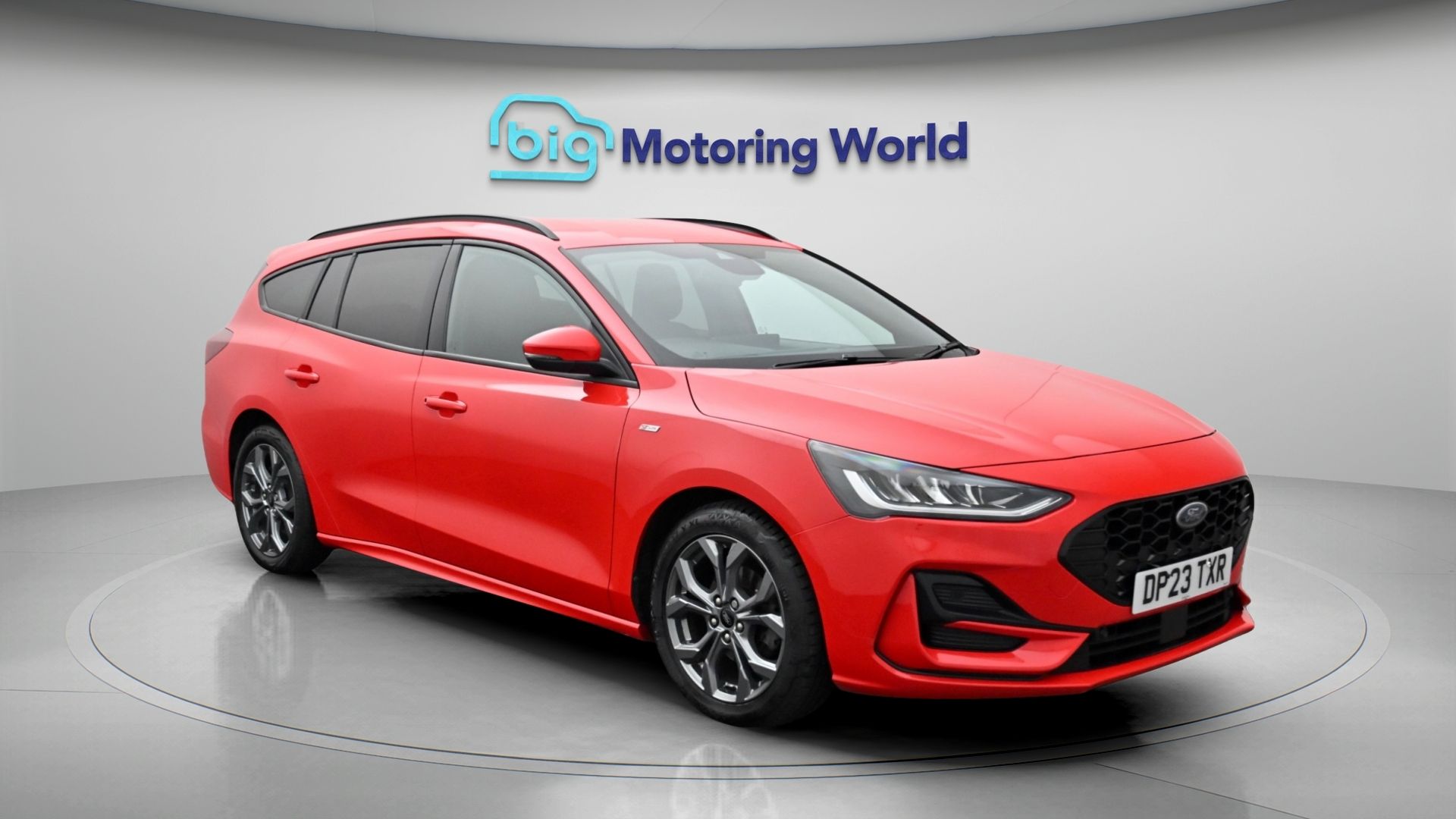 Ford Focus listing photo