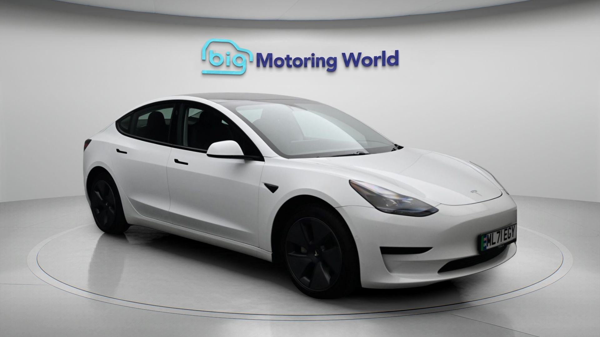Tesla Model 3 listing photo
