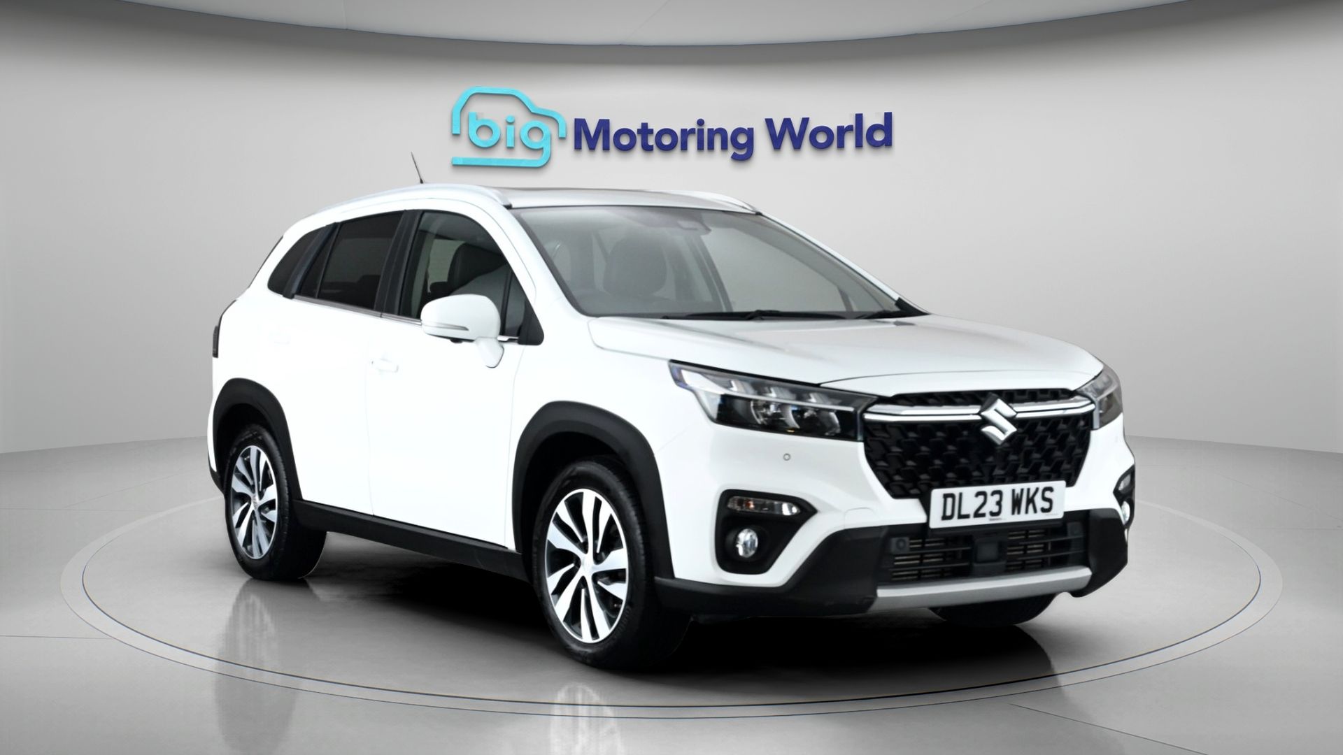Suzuki S-cross listing photo