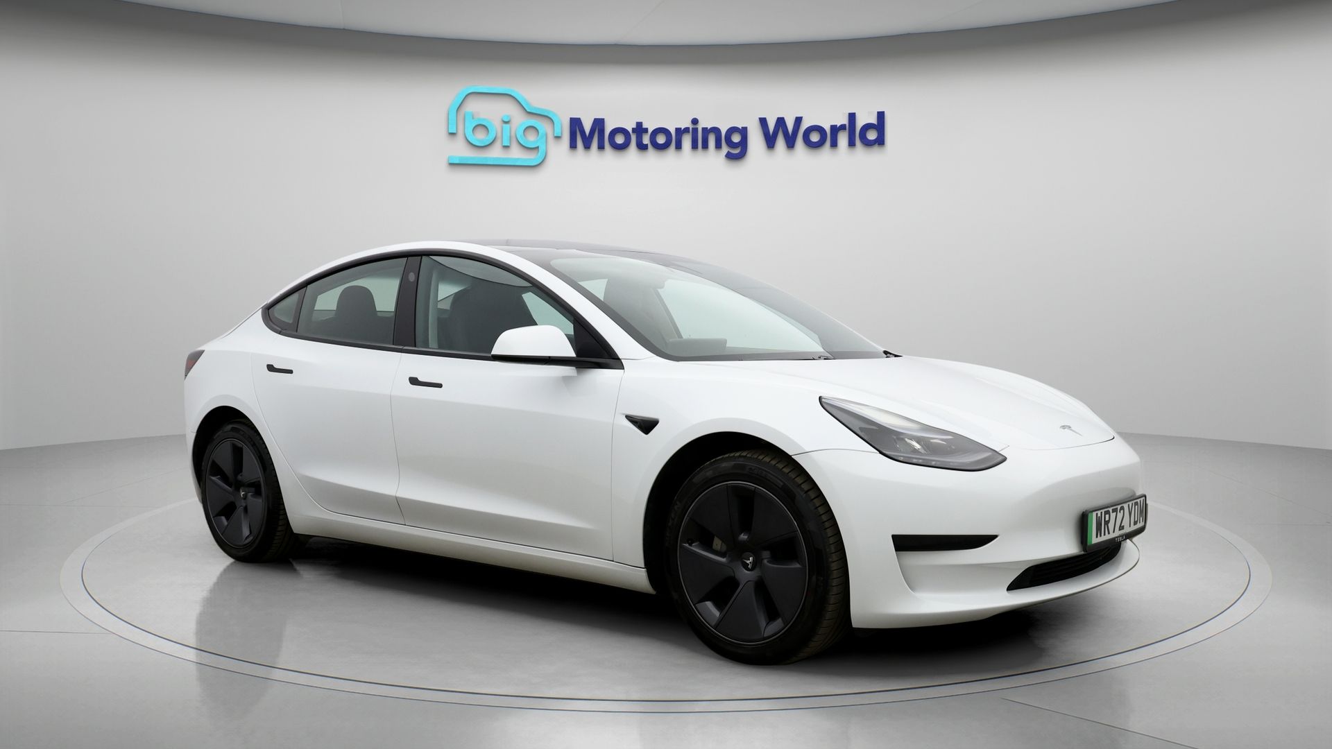 Tesla Model 3 listing photo