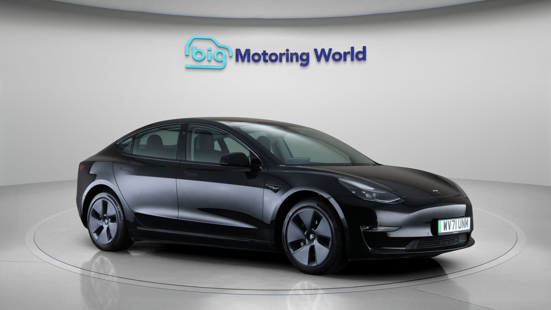 Tesla Model 3 listing photo