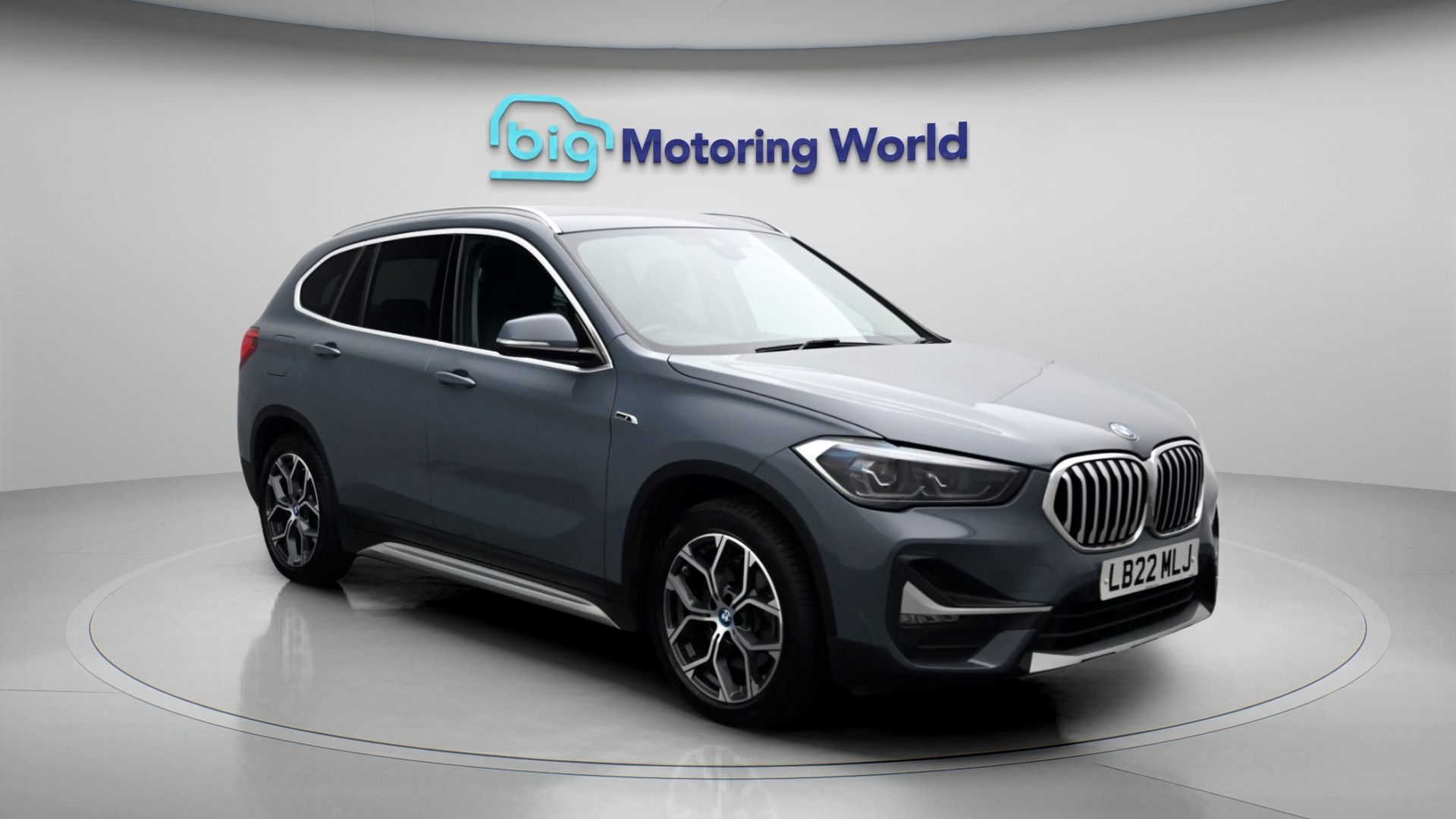 BMW X1 listing photo