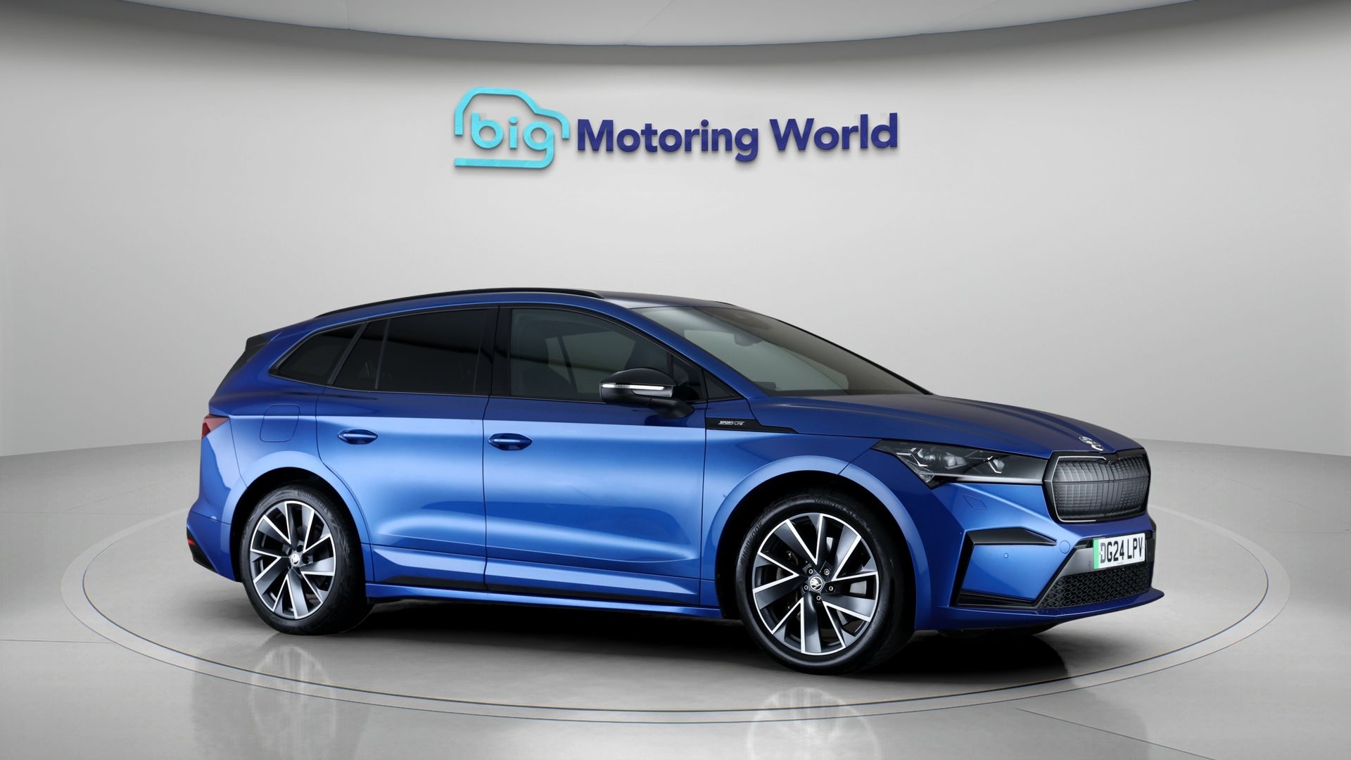 Skoda Enyaq listing photo