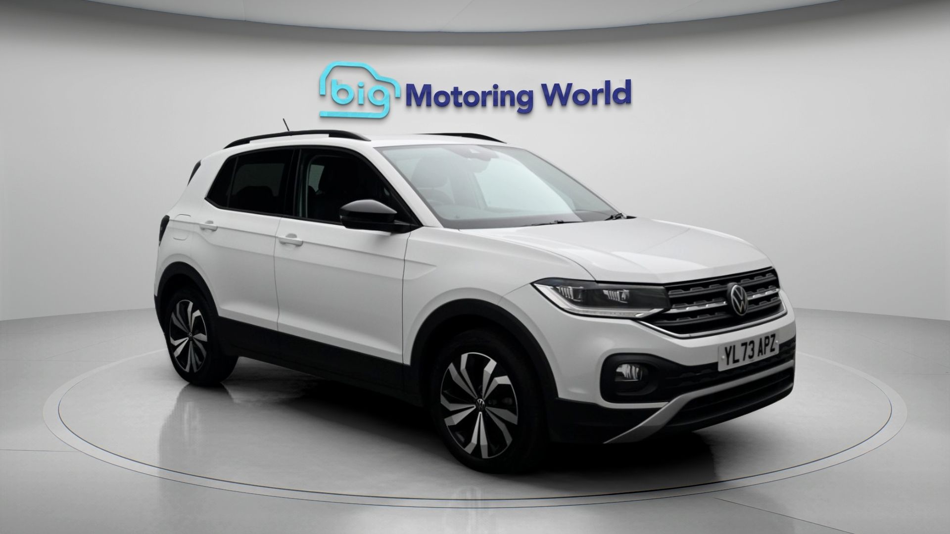 Volkswagen T-cross listing photo