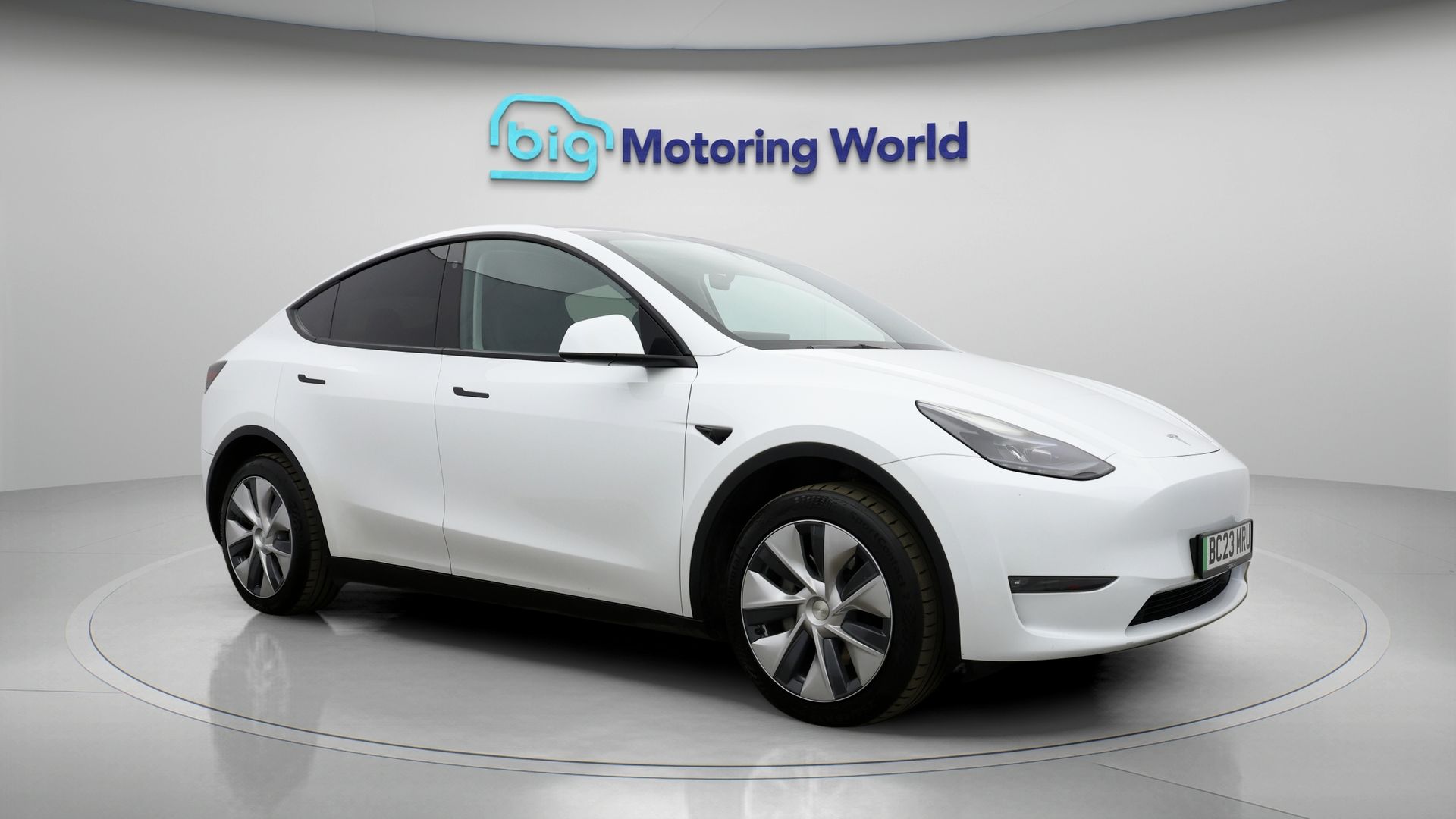 Tesla Model Y listing photo