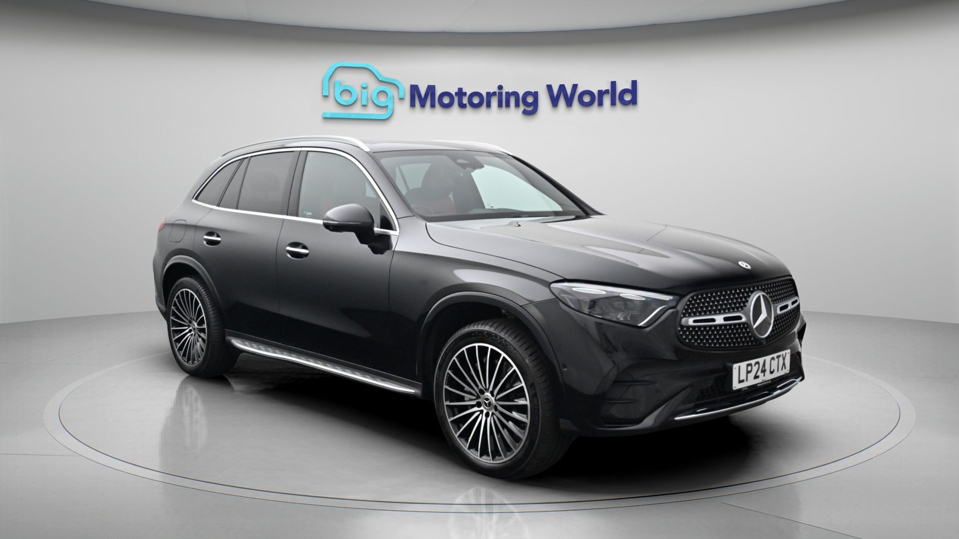 Mercedes-Benz GLC listing photo