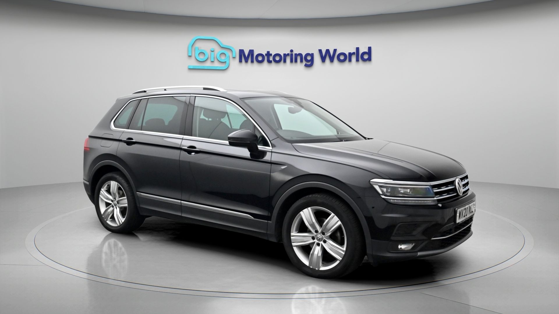 Volkswagen Tiguan dealer public-web source image