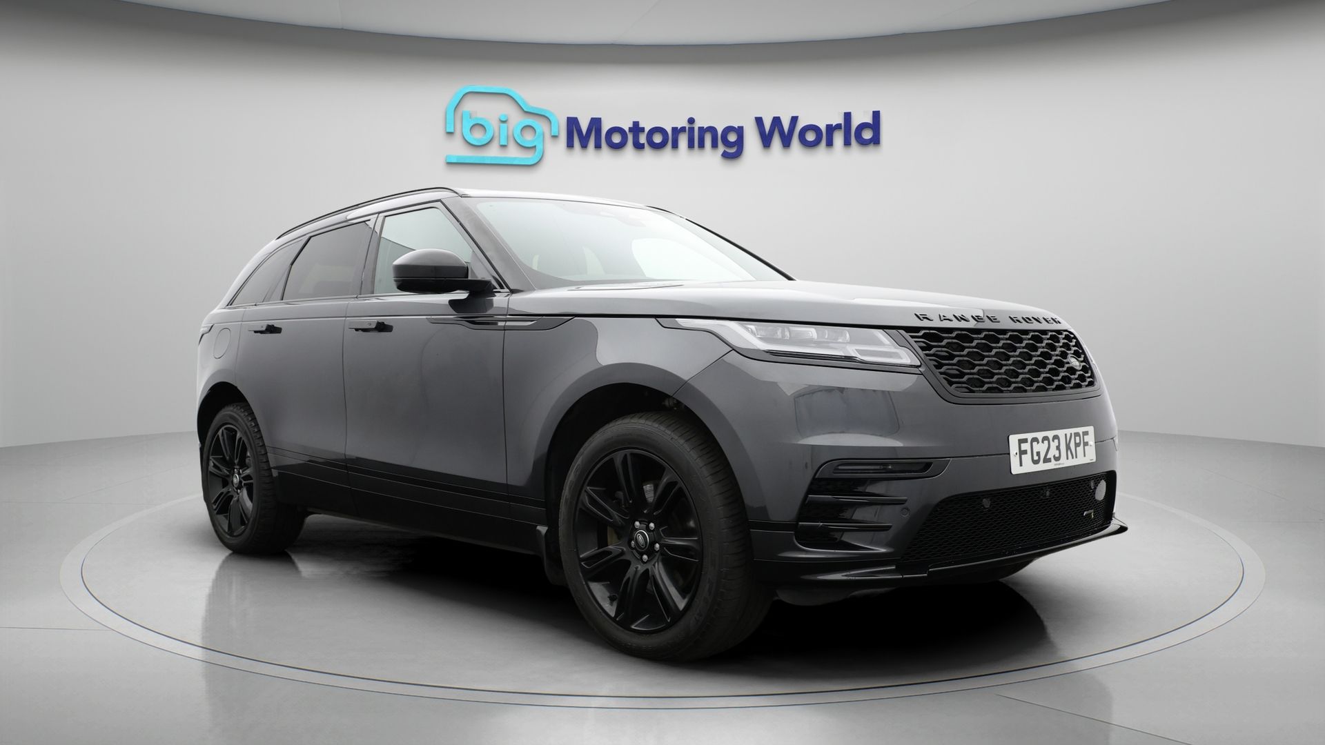 Land Rover Range Rover Velar listing photo