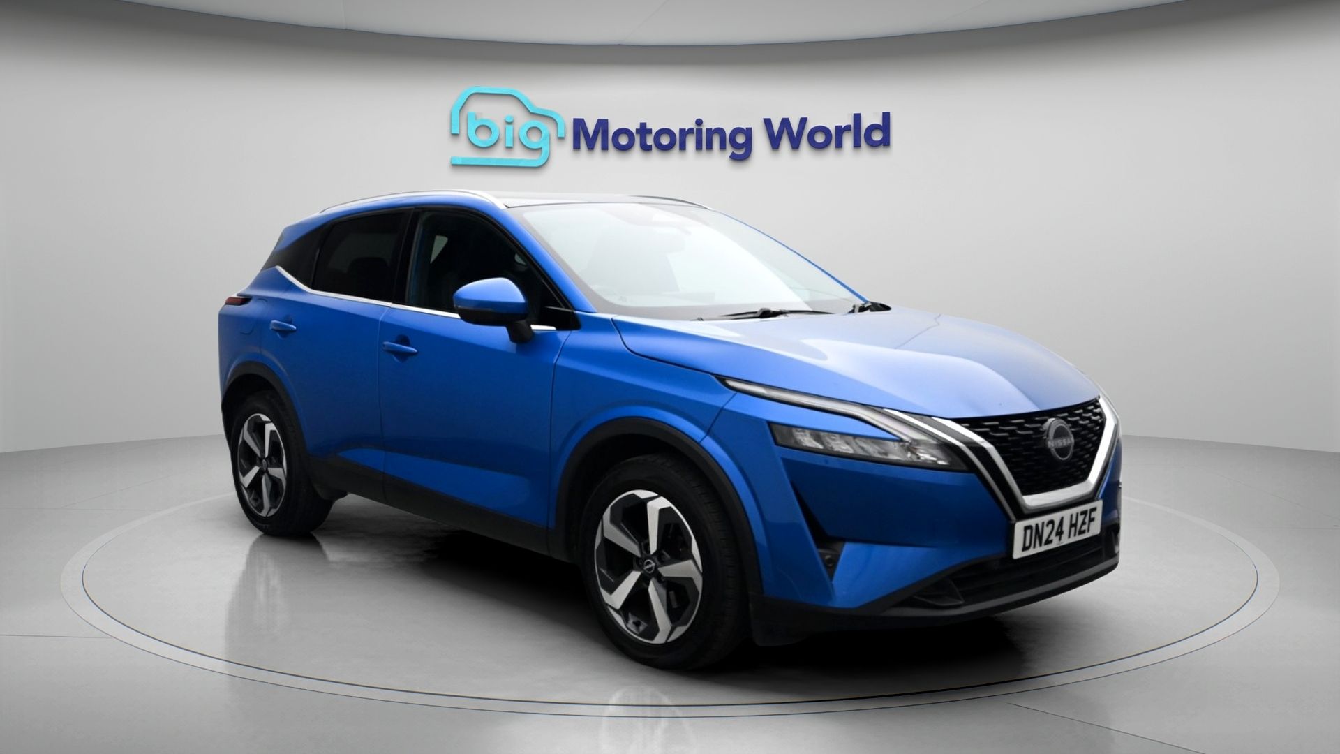 Nissan Qashqai listing photo