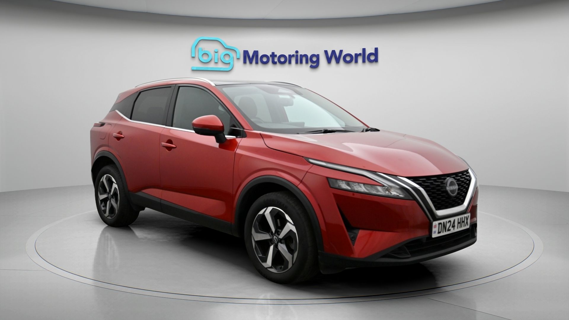 Nissan Qashqai listing photo