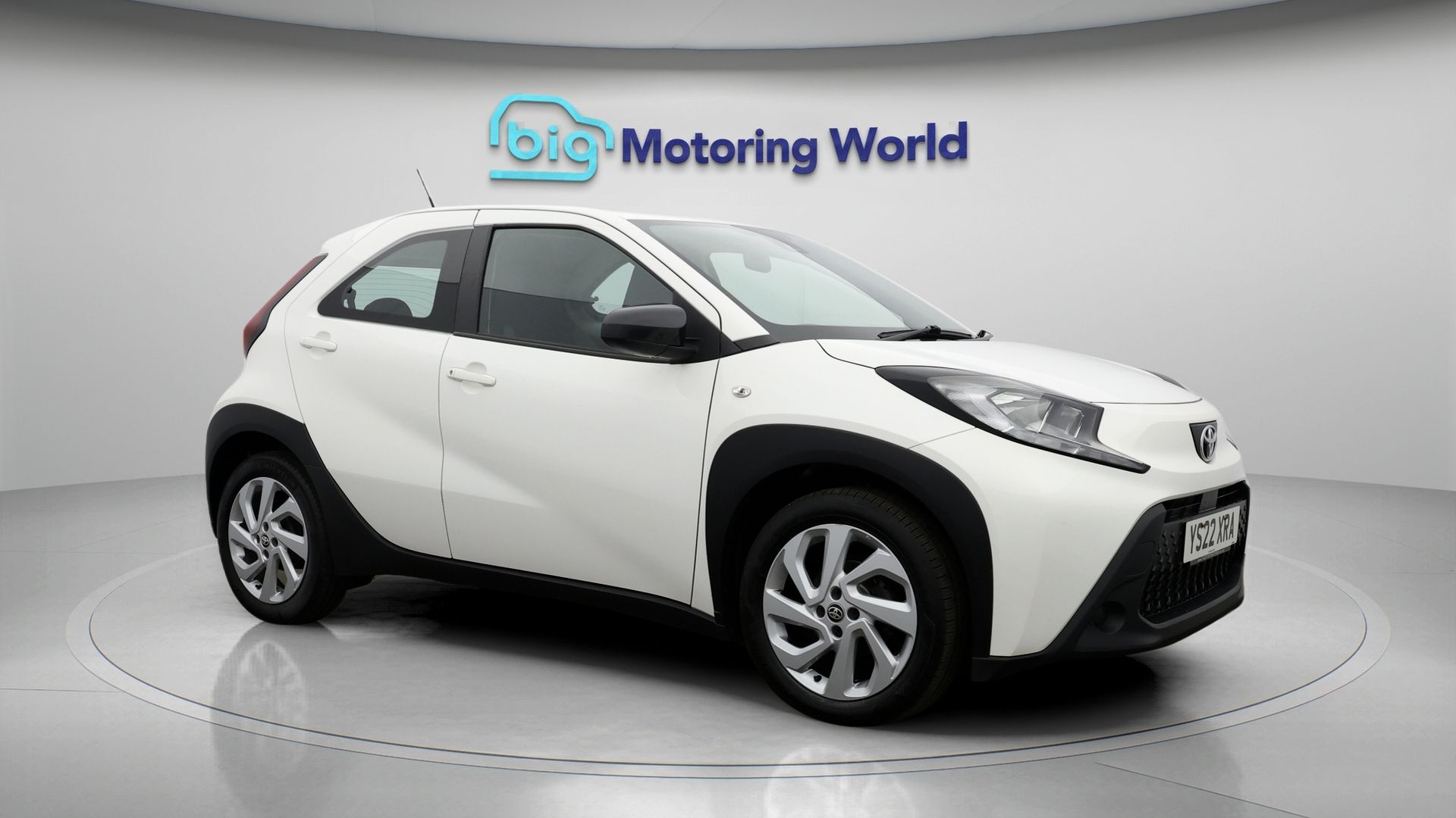 2022 TOYOTA AYGO X