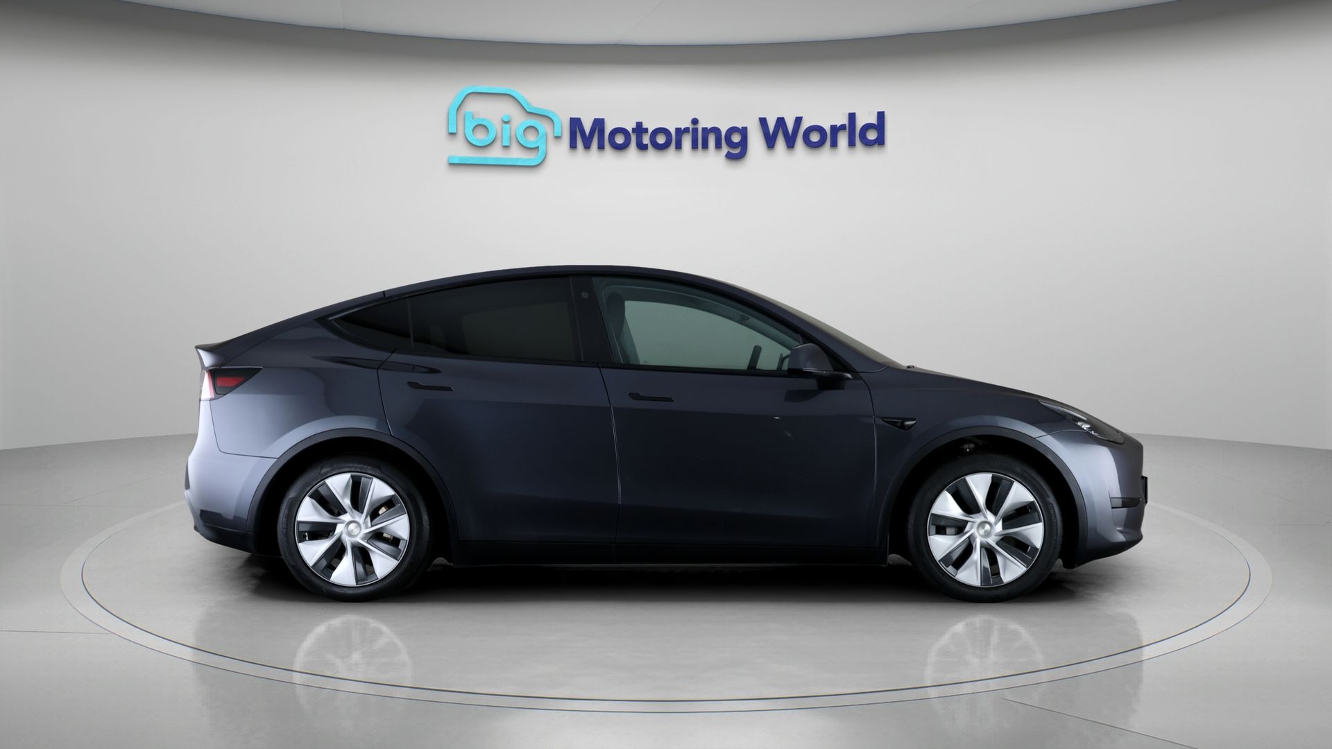 Tesla Model Y listing photo