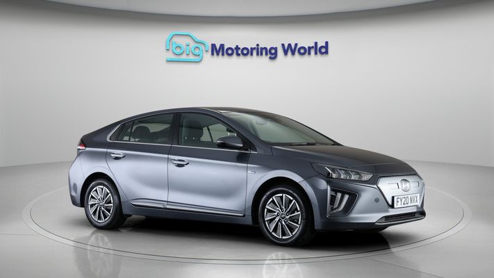HYUNDAI IONIQ 2020 38.3KWH PREMIUM AUTO 5DR AVERAGE SAVING 28,701 MILES AUTOMATIC ELECTRIC 193...