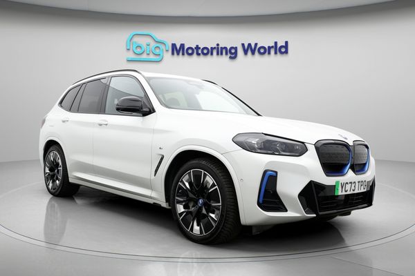 BMW iX3