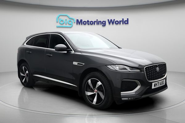 Jaguar F-PACE