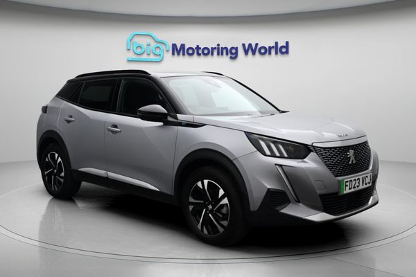 Peugeot E-2008