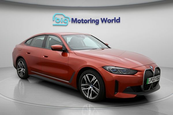 BMW i4