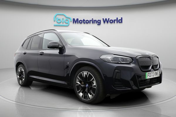 BMW iX3
