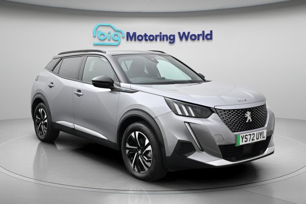 Peugeot E-2008