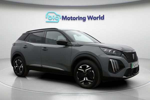 Peugeot E-2008