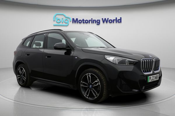 BMW iX1