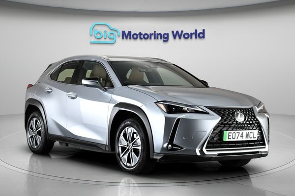 Lexus UX