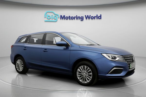 MG MG5