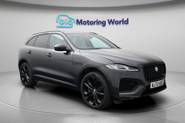 Jaguar F-PACE