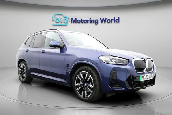 BMW iX3