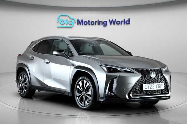 Lexus UX