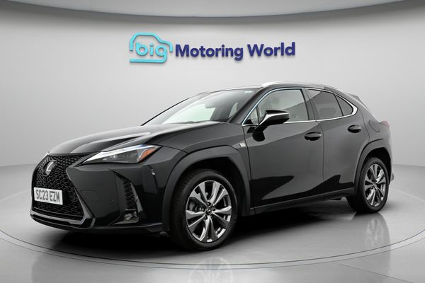 Lexus UX