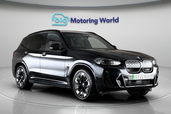 BMW iX3