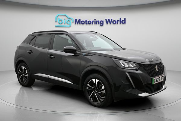 Peugeot E-2008