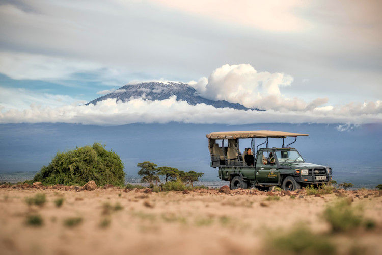 Fly to Amboseli - Kenya Safari Flights