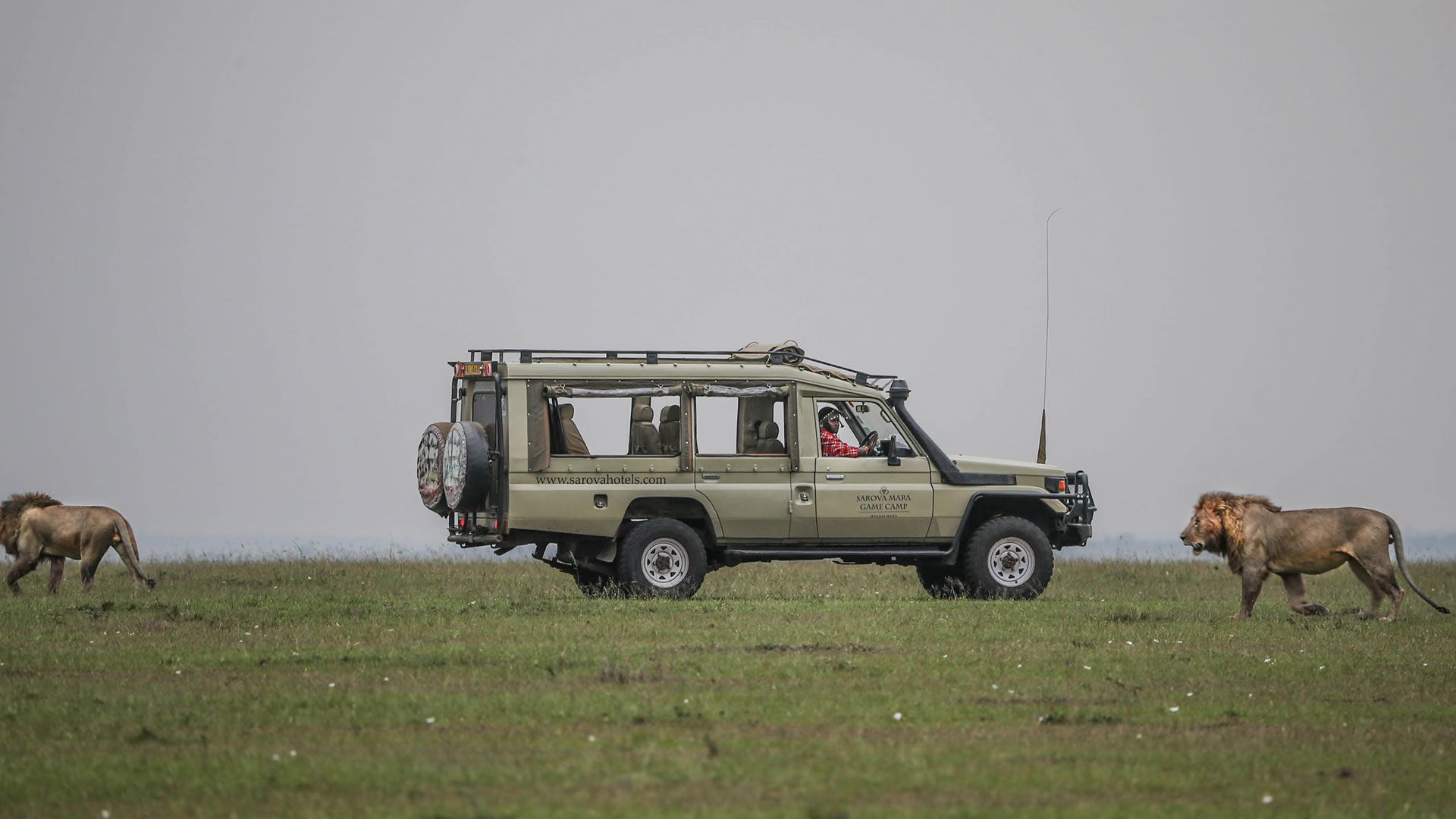 Fly to Masai Mara - Kenya Safari Flights