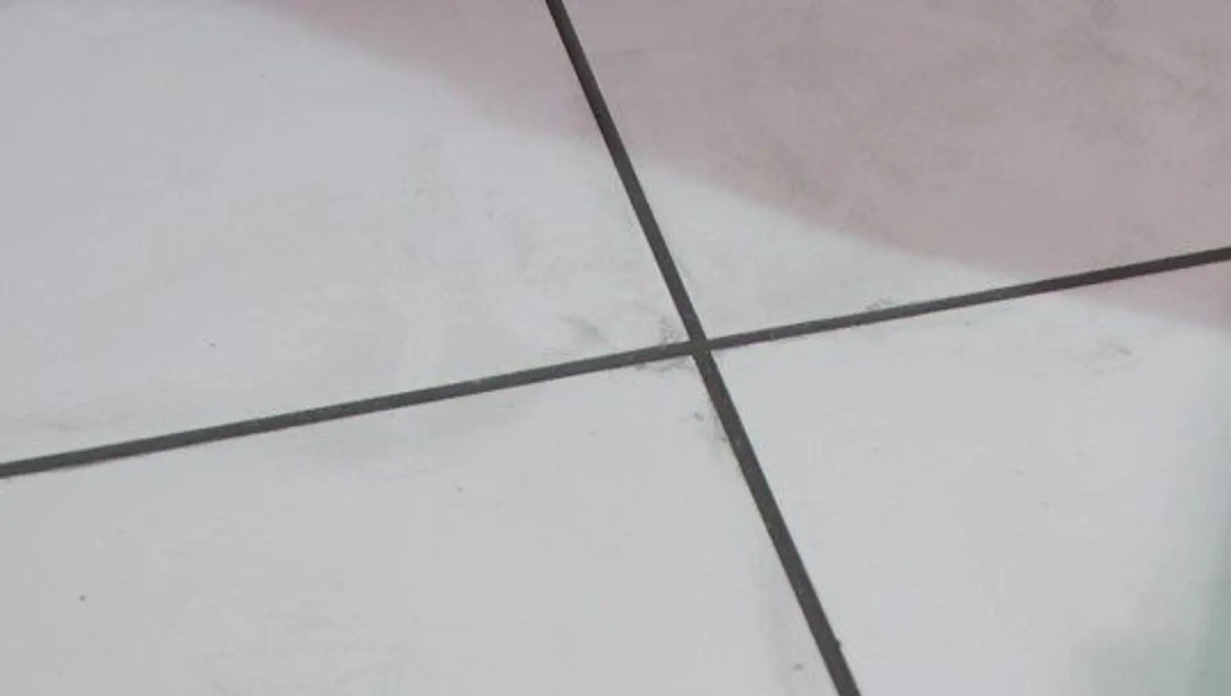 Grouting with cement-based grouts (ULTRAFUGA FLEX 2500)