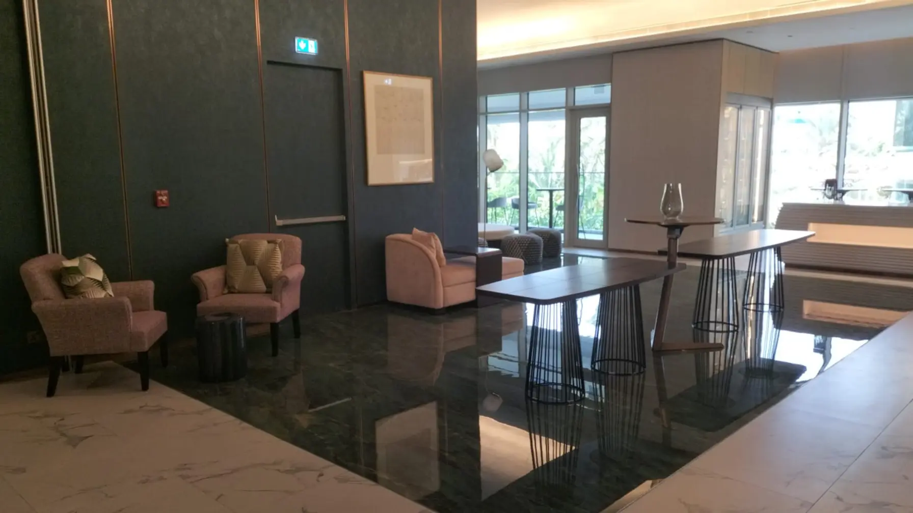 Aximer Collection for Hotel's Ambiance with Exquisite Porcelain Tiles and Slabs in the UAE