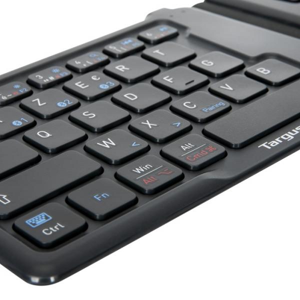 Targus Antimicrobial Ergonomic Foldable Keyboard English  Electronics & Gadgets Computer & Mobile Accessories Gadget New Arrivals EMK1010-04.jpg