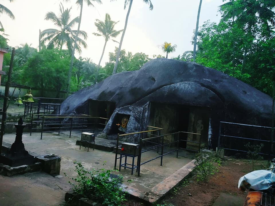 കോട്ടുക്കൽ ഗുഹാക്ഷേത്രം