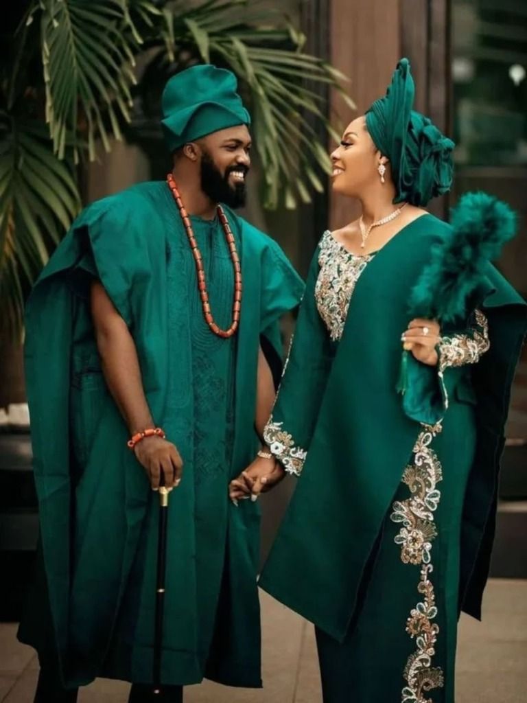 Royal Ceremonial Couple Sets
