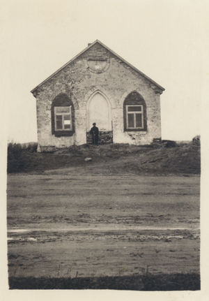 Kelio apeivio (prižiūrėtojo) namelis. Asavytų k., Zarasų r. Fotografija iš J. Jasėno asmeninio albumo