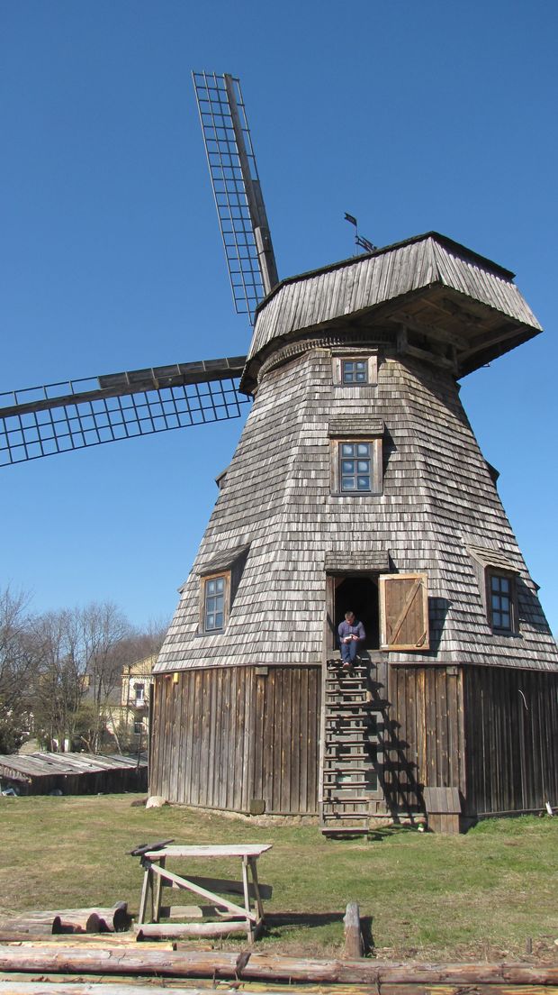 Malūnas vertikalėje. Mindaugo Peleckio nuotr.