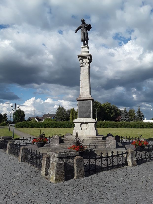 Papilėje pliaupiant lietui