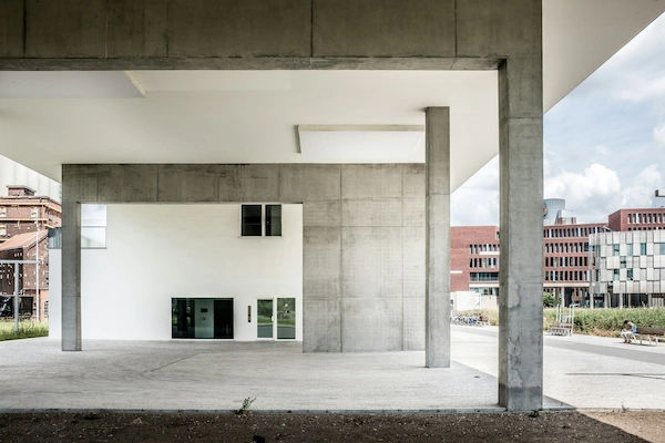 Mako Construction & Renovations - Service - Concrete Forming and Flatwork